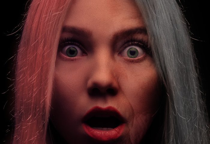 Imagen de rostro de mujer sor-prendida.