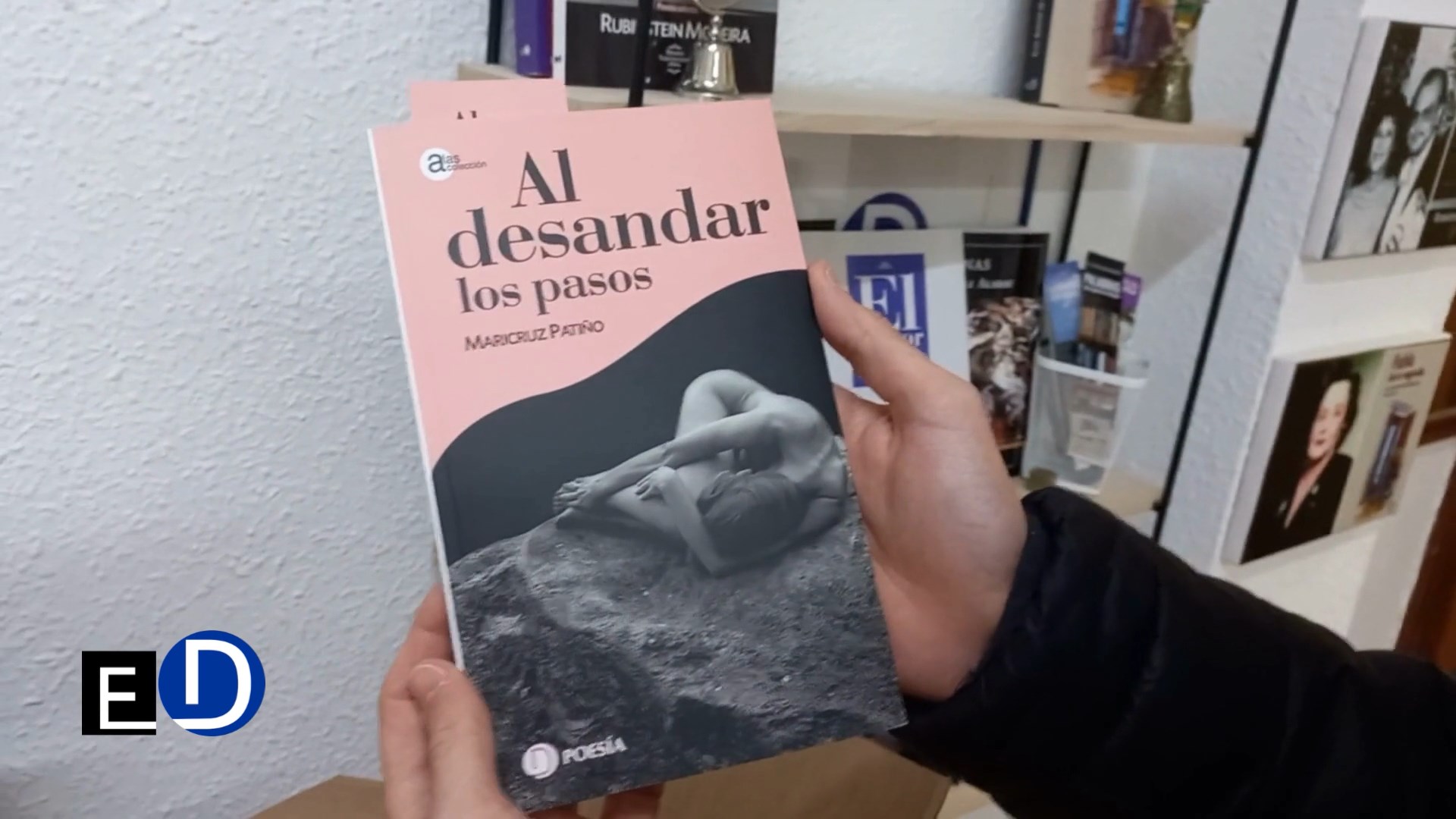 Imagen del libro "Al desandar los pasos" (Ediciones Deslinde, Madrid, 2023), de Maricruz Patiño.